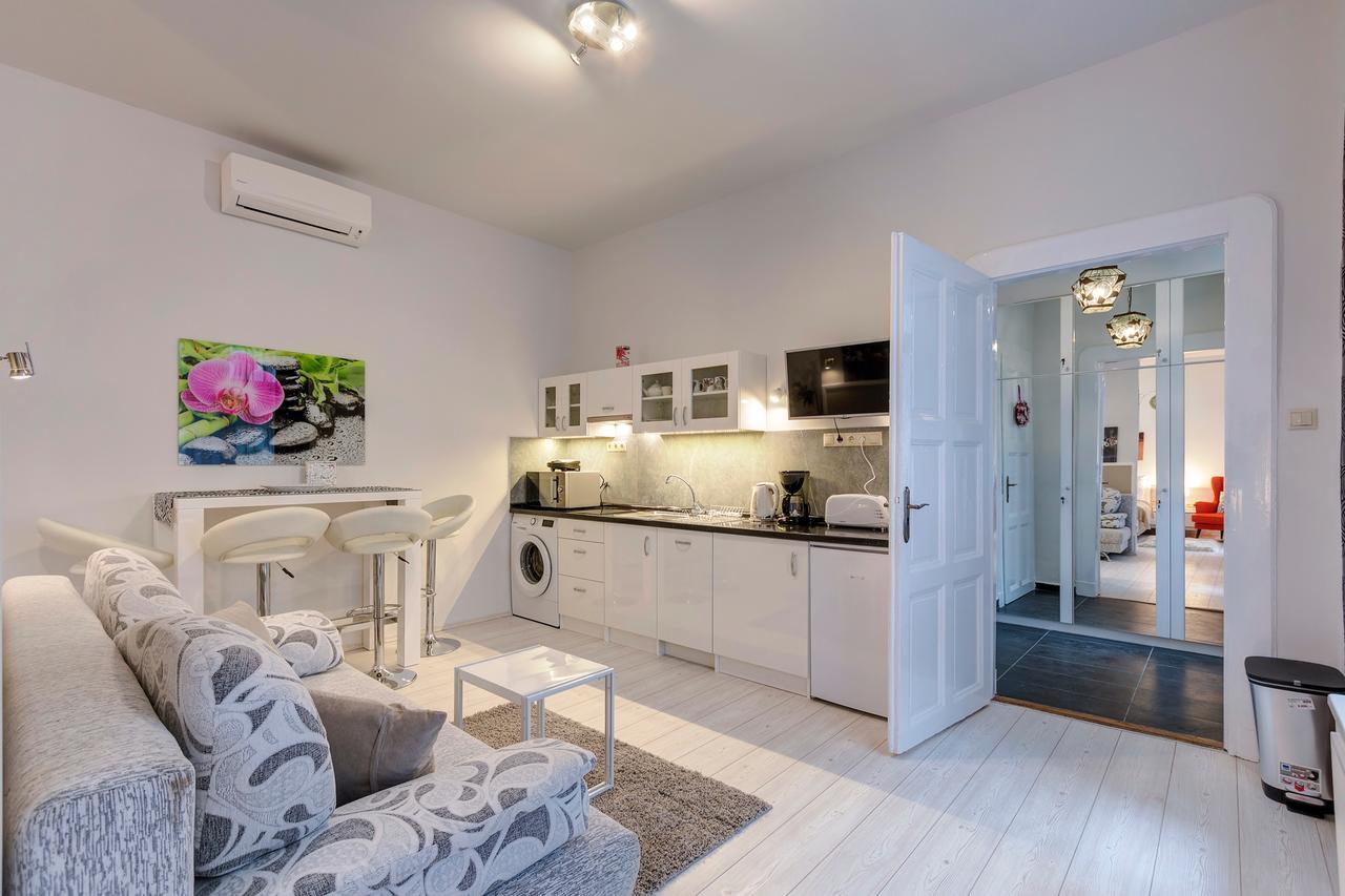 Sweet Dreams At King Street Gold Apartamento Budapest Exterior foto